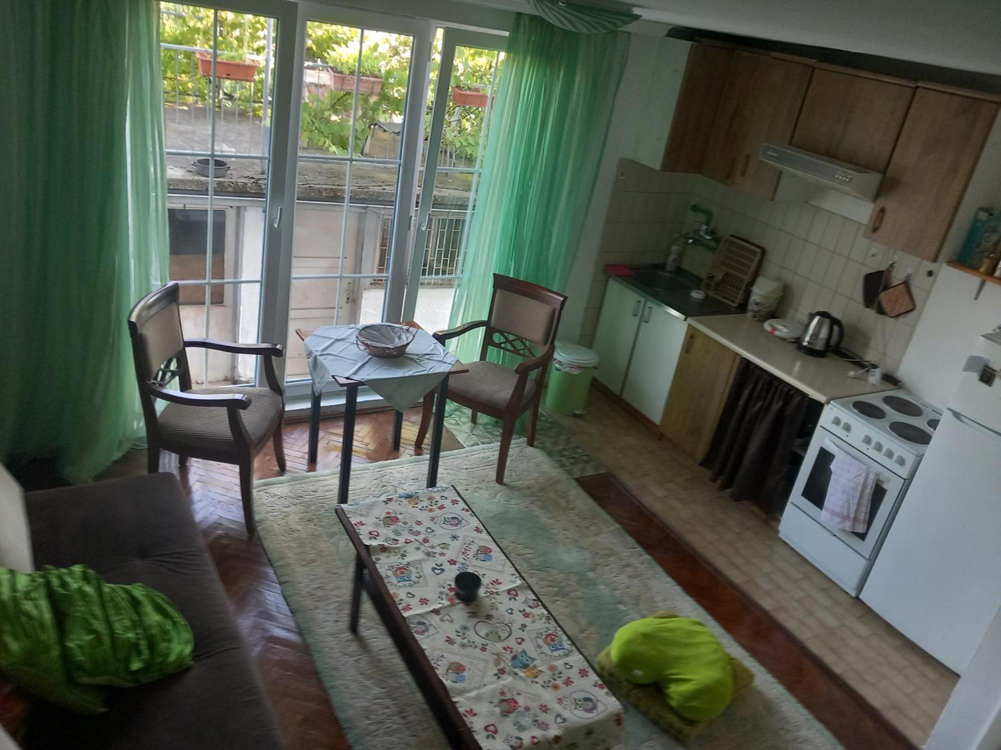 Apartmans Adi SJJ Exteriör bild